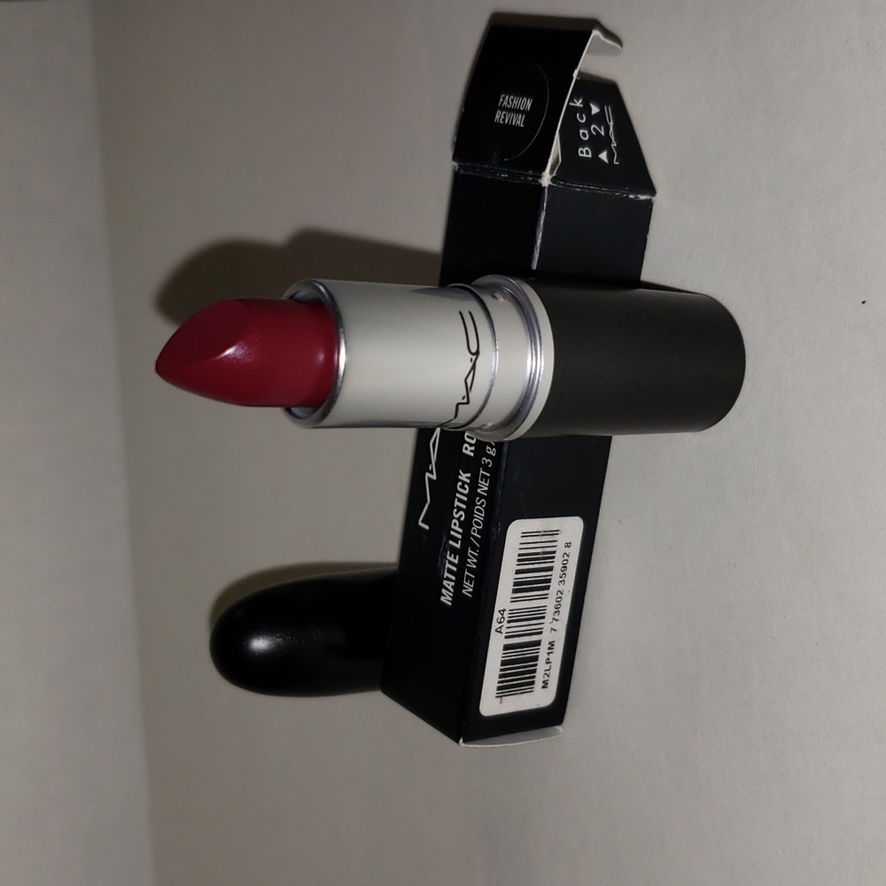 MAC Fashion Revival lipstick